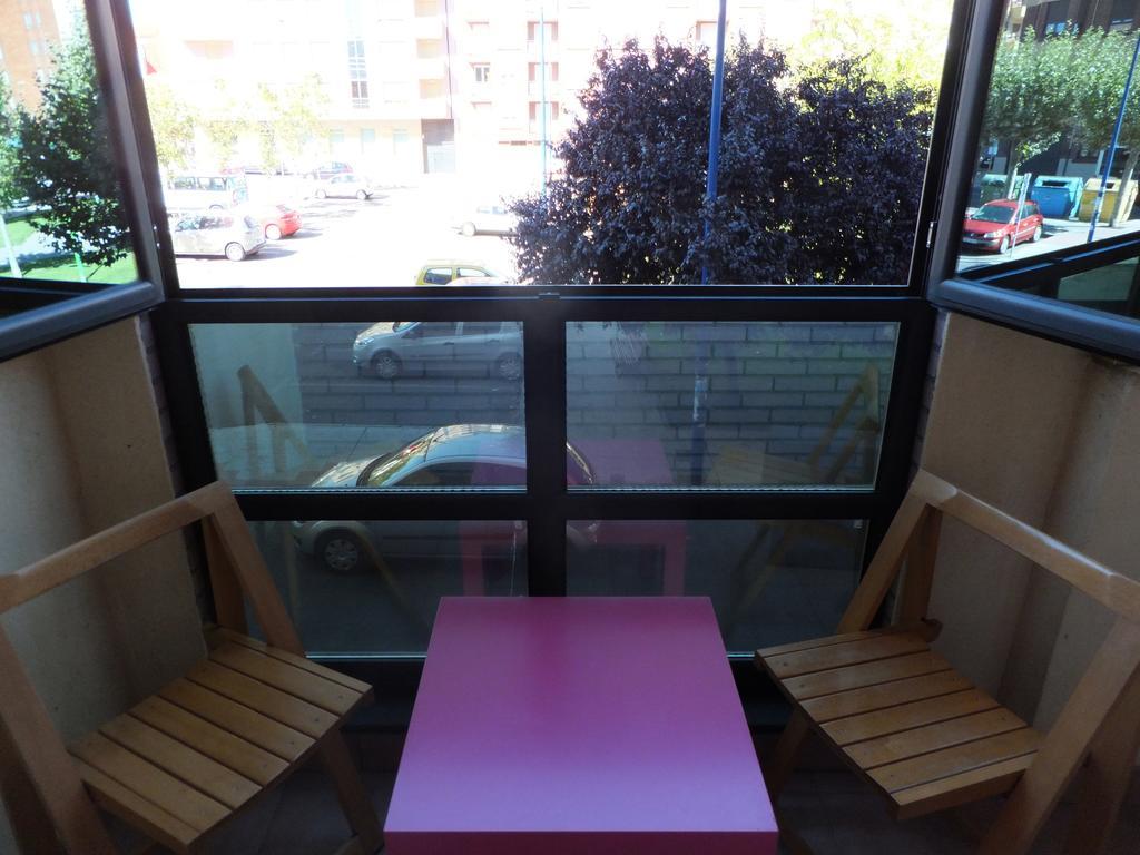 Www Apartamento Conde De Leon Wordpress Com Parking Opcional Екстер'єр фото