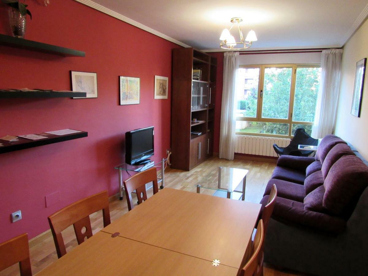 Www Apartamento Conde De Leon Wordpress Com Parking Opcional Екстер'єр фото